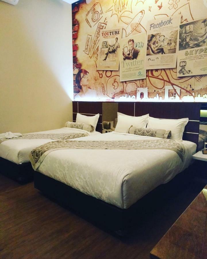 มาลัง ซิตี้ บูเลอวาร์ด Hotel มะลัง ภายนอก รูปภาพ